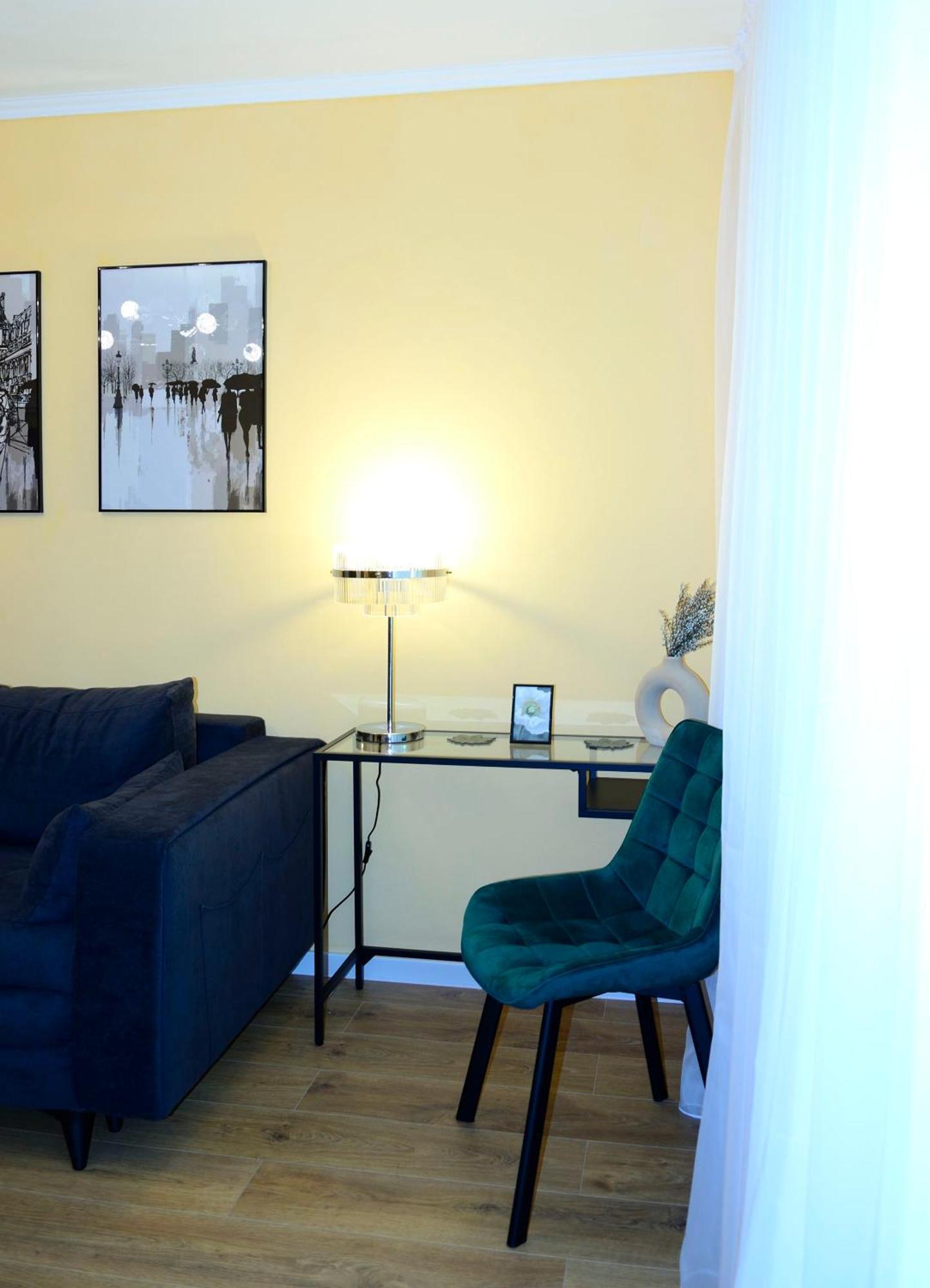 Cozy 2 Rooms Apartment Drumul Taberei Bucureşti Ngoại thất bức ảnh